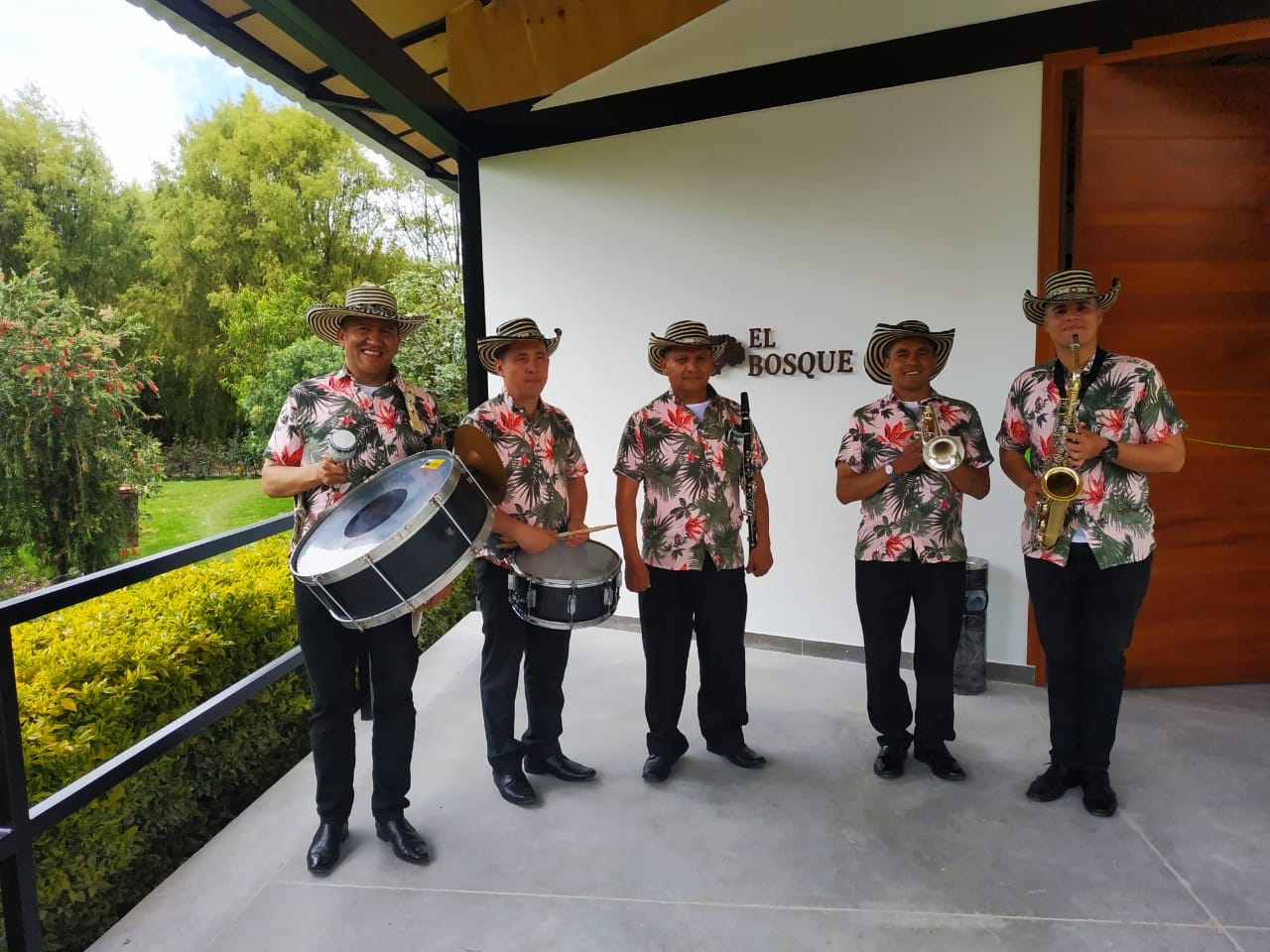 Banda papayera en Barranquilla, Papayeras en Bogota, Parranda vallenata